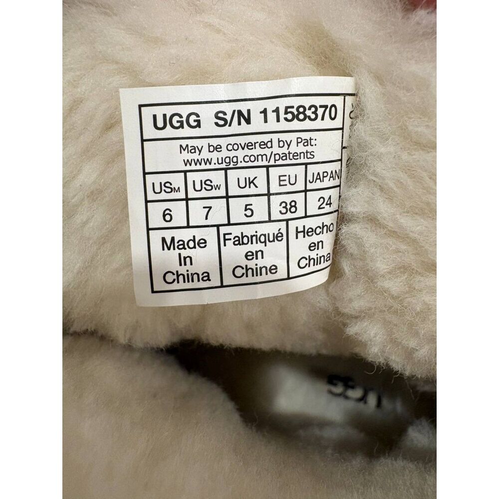 UGG Classic Mini Pumped Molded Bootie - Picture 5 of 5